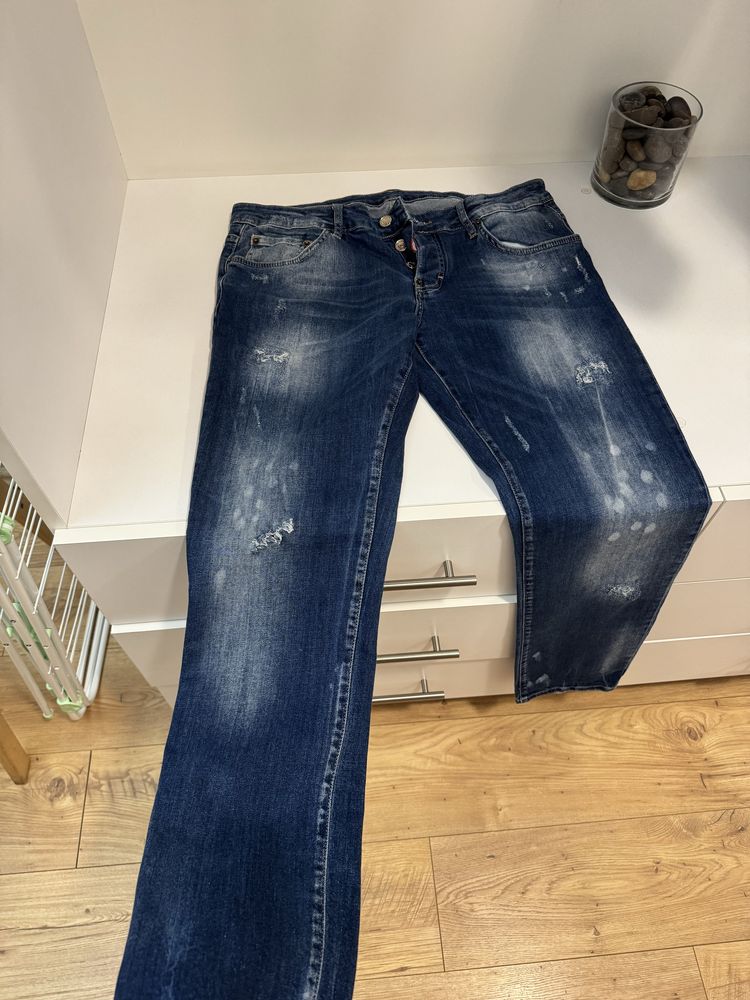 Мъжки Дънки dsquared2  L/XL