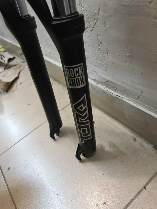 Хидравлична вилка RockShox Tora 302 26" цола - нова