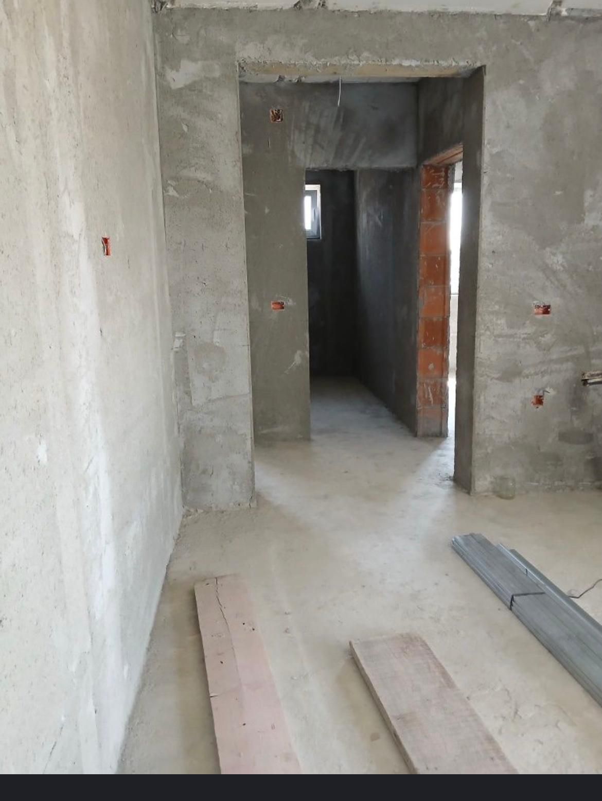 Construcții/tencuieli /fatade