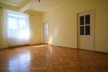 Vând Apartament 3 camere, Orăștie, str. Pricazului, bl. 10, etaj 2