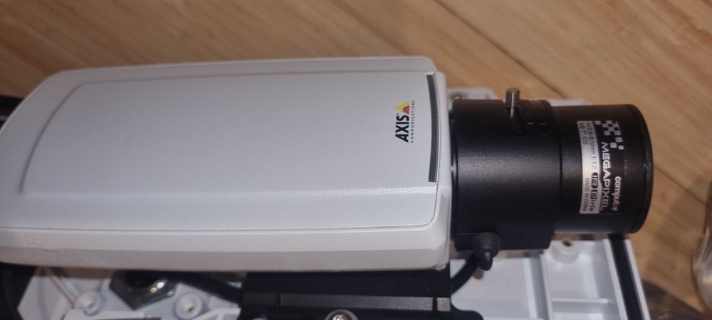 CCTV Камера f=2.8-8.5mm 1:1.2 1/2.7" CS IR Piris MEGAPIXEL AXIS