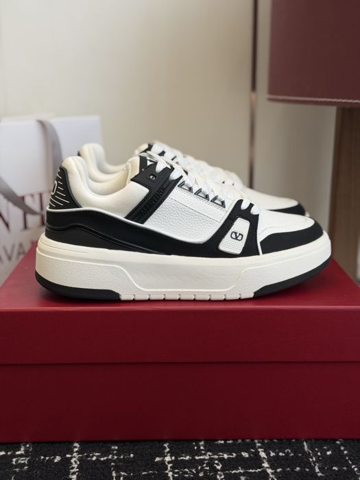 Adidasi Valentino , calitate premium , noi , pe comanda , 42