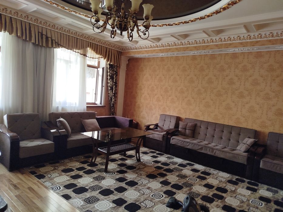 Сдаётся в аренду дом 330 кв.м .Орентир  улице Никитина