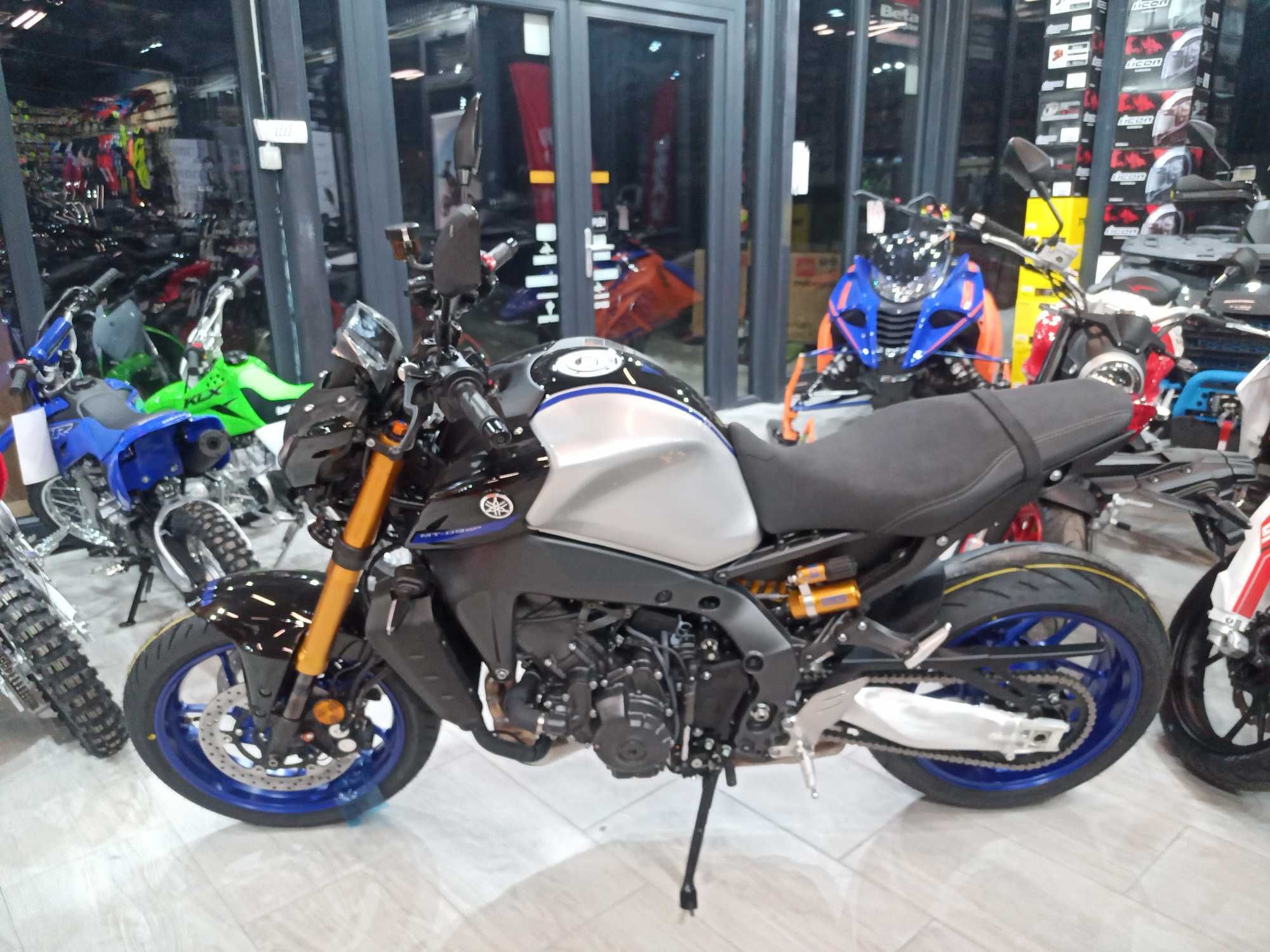 Yamaha MT-09SP noua 0km-livrare prin EST BIKE Campina