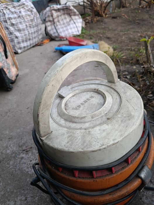 Пылесос уралец СССР винтаж редкость