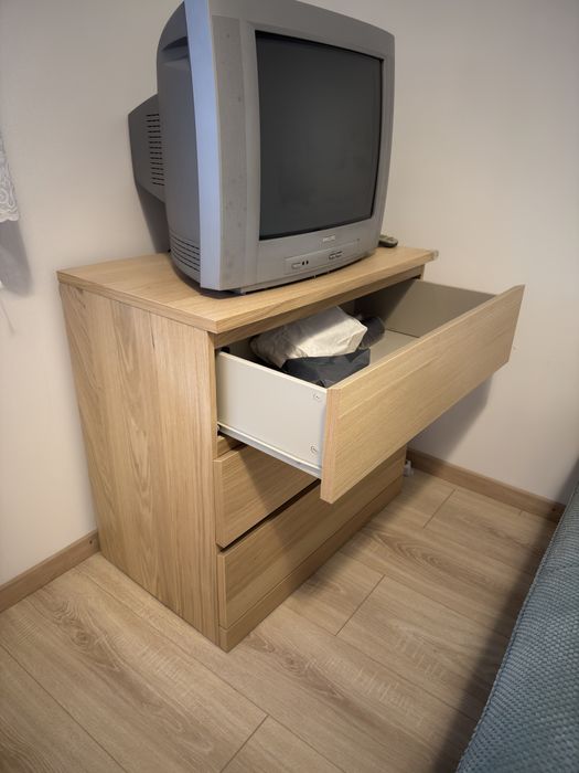 Comoda pentru televizor