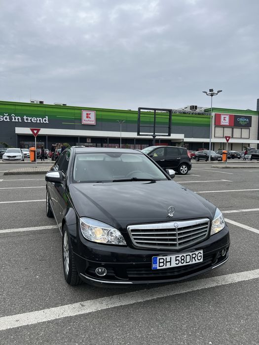 Vand sau schimb Mercedes-Benz C Class W204
