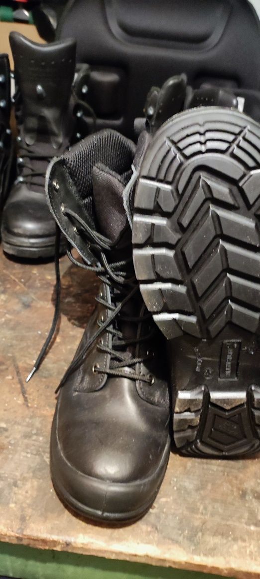 Bocanci militari, security, piele, negri