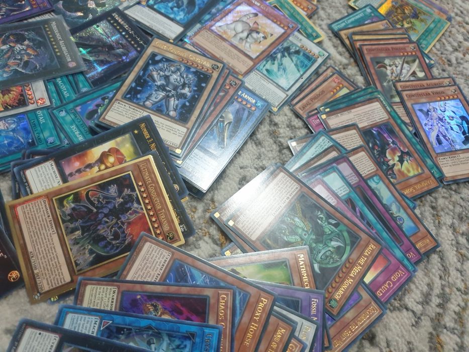 Bulk carti holo, 300-340 carti originale holo de diferite raritati