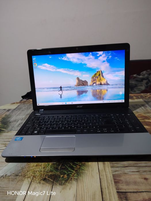 Acer Aspire E1-531