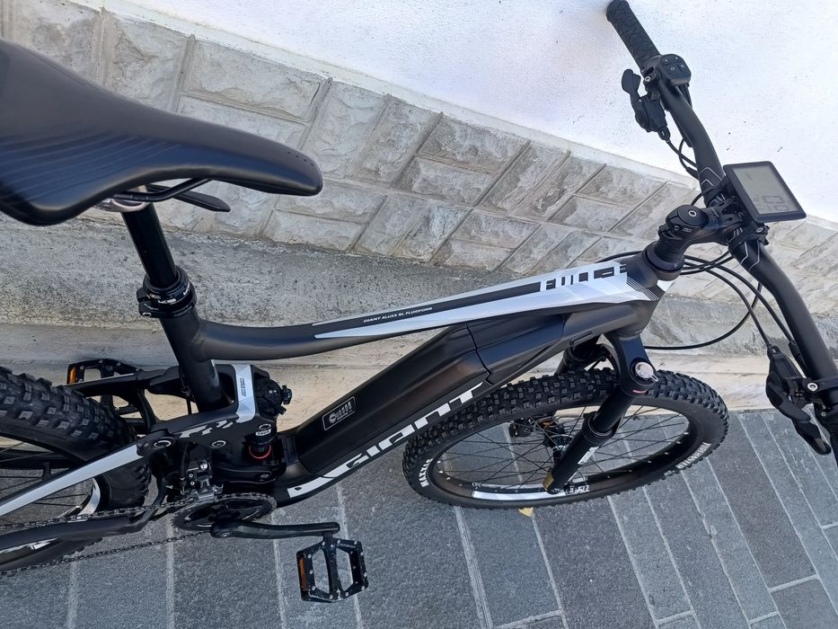 Giant Full-E 27.5 Yamaha