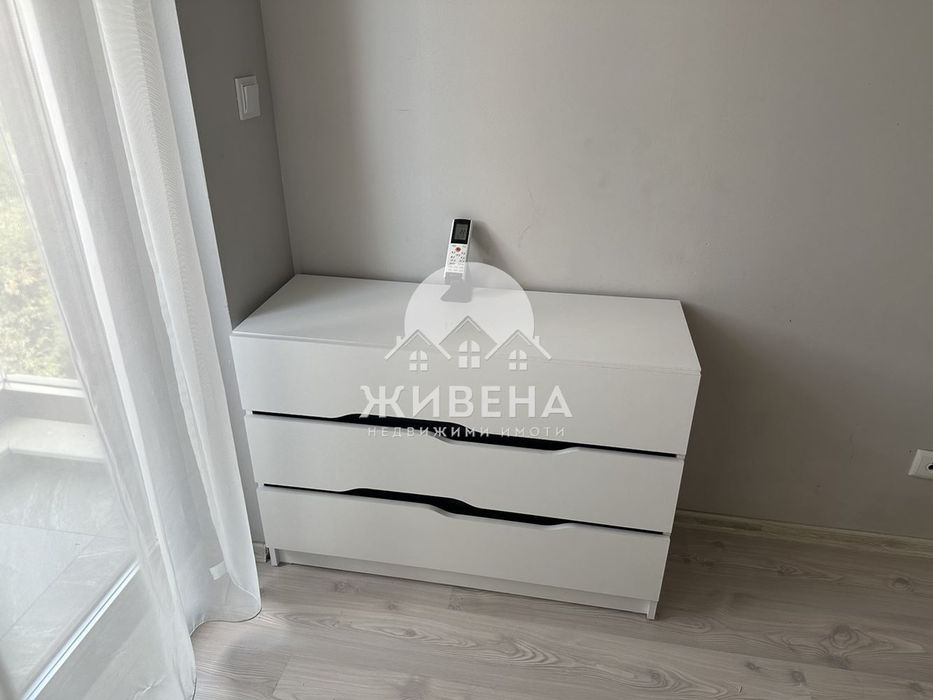 Дава се под наем Четиристаен апартамент в Варна, Бриз - 175 кв.м за 1300 € - Снимка #6