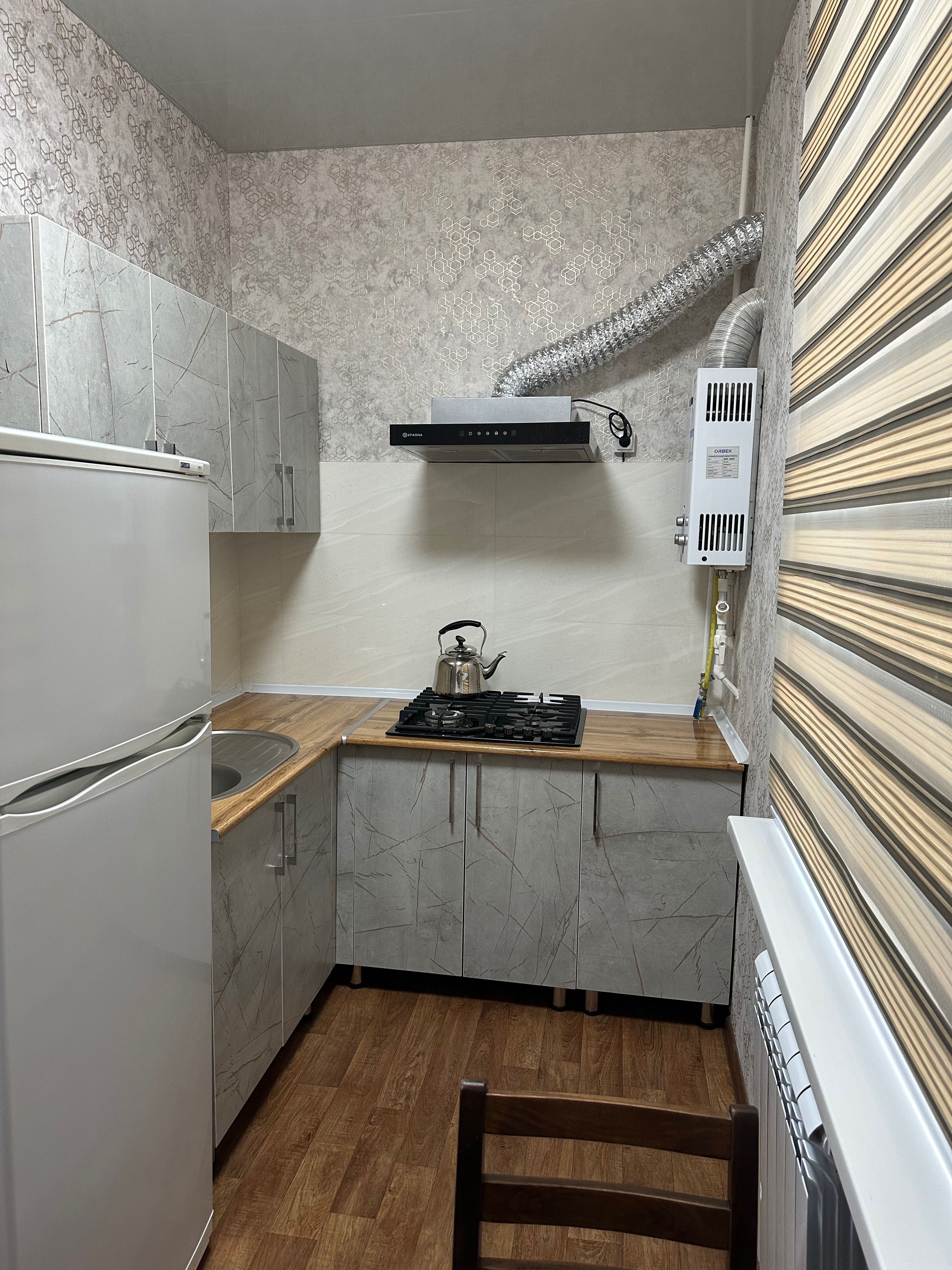 Сдам 2х комнатную квартиру на Новомосковской на долгий срок