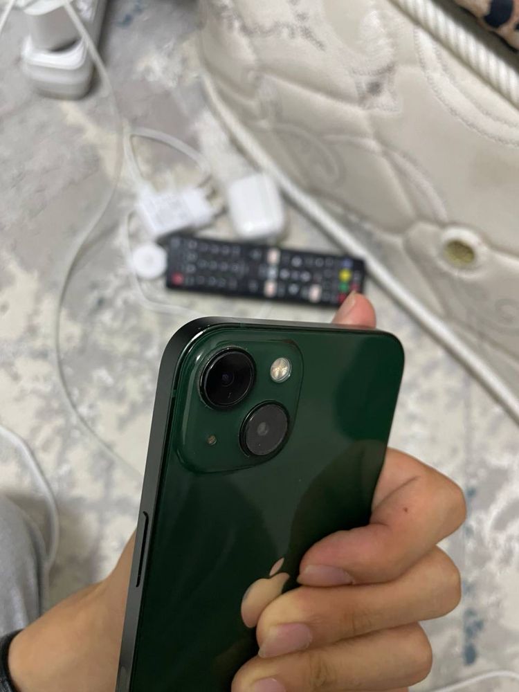 iPhone 13 LLA 128