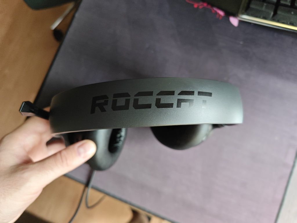 Геймърски слушалки Roccat Khan Aimo - 7.1 Surround + RGB