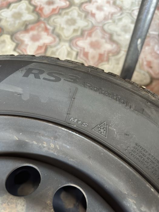 Roti complete iarna Hankook icept rs3, 185/65 R15, jante tabla