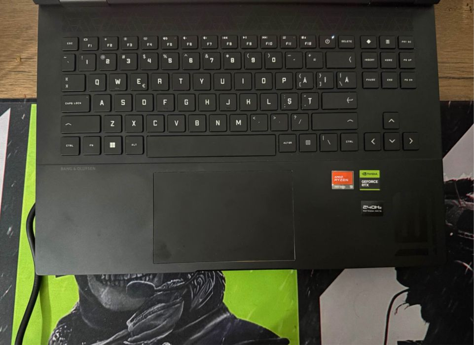 Leptop Hp Omen Gaming Ryzen 9 / rtx 4070
