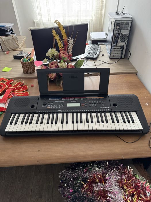 Синтезатор YAMAHA