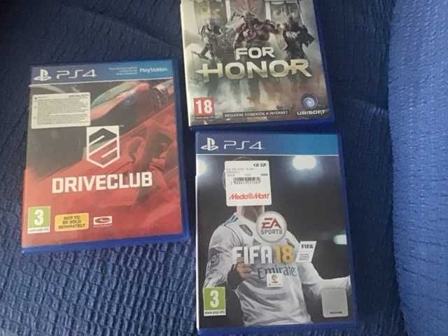 Vand 3 Jocuri PS4