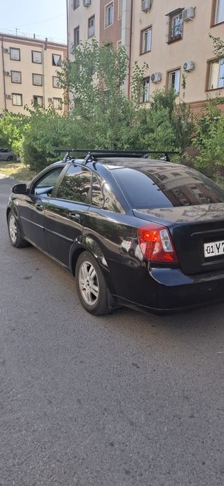 Bagaj unversalniy