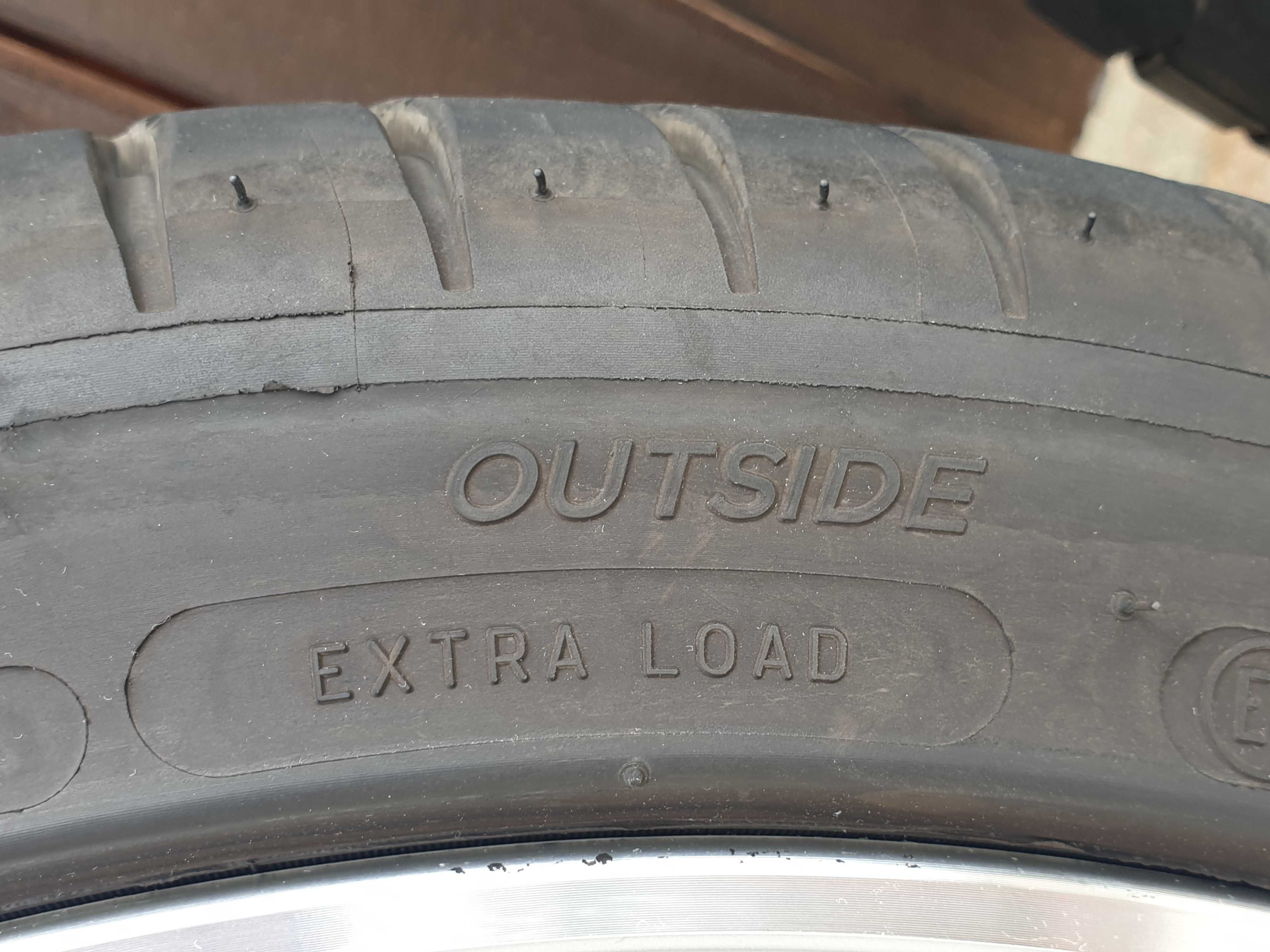 4 броя летни гуми MICHELIN Pilot Sport 4 225/40 R18 92Y.