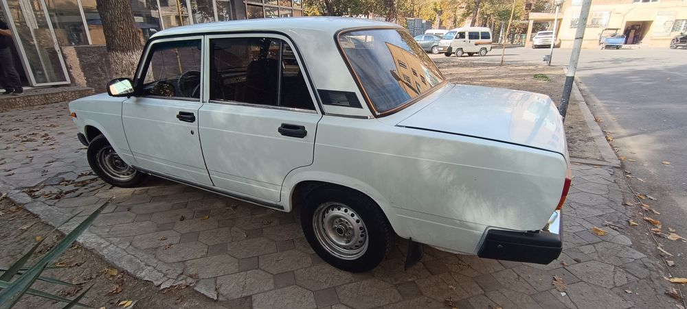 Лада Ваз 2107 жигули