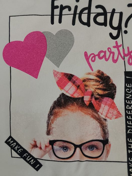 Блузка за момиче.