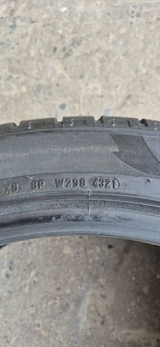4 anvelope iarna Pirelli 285/40/22.Pret pe bucata