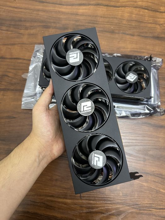 PowerColor RX 7800 XT Fighter 16GB 256Bit