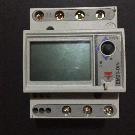 Contor curent trifazat electronic Carlo Gavazzi. Made in Italy
