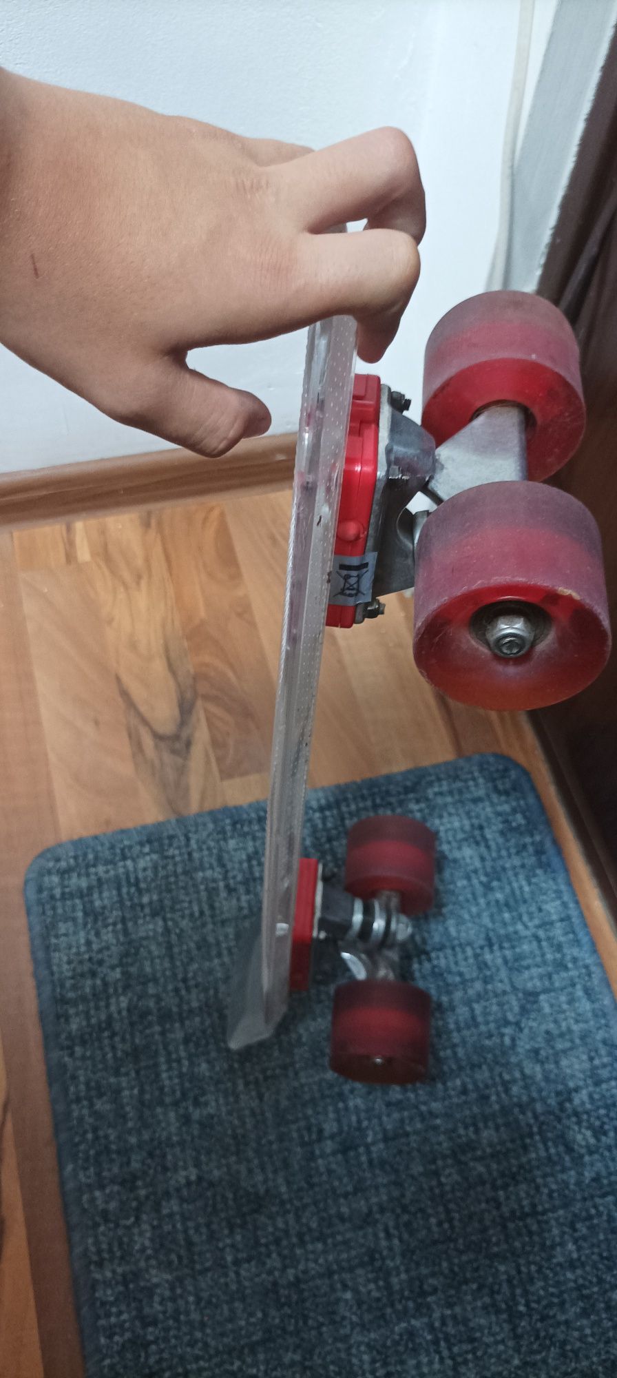 PennyBoard transparent cu lumini