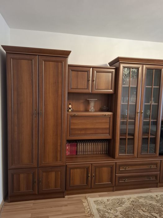 Bibliotecă living Wiki C, Polonia