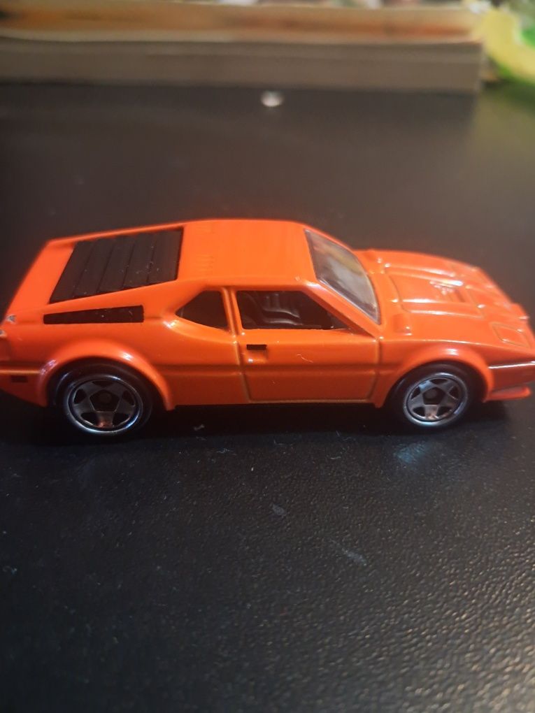 Hot weels кола - BMW m1