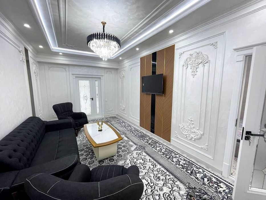 4 комнатная квартира в Новостройке Геофизика