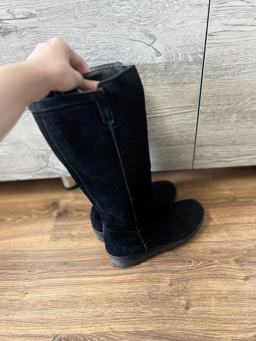 Продам зимние сапоги замша 39р