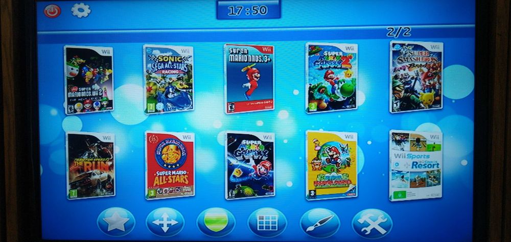 Vand nintendo wii modata, manete, stick 64gb, 30 jocuri - Mario, Zelda