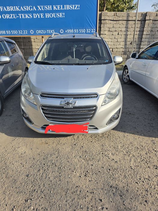 Срочно продается машина спарк