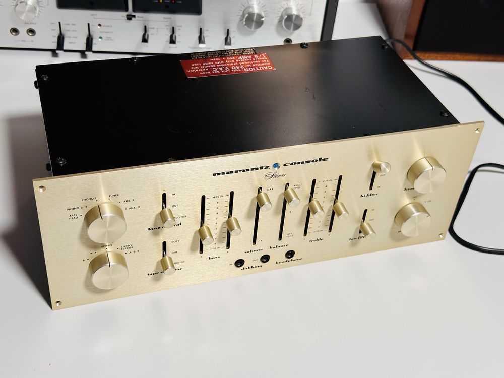 Preamplificator stereo MARANTZ model 33,de colecție,sunet foarte bun !