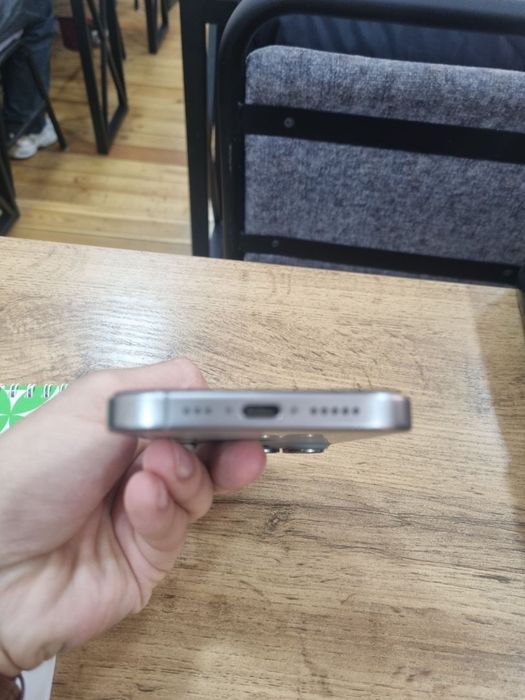 Iphone 15 pro LL/A 128 GB 89%