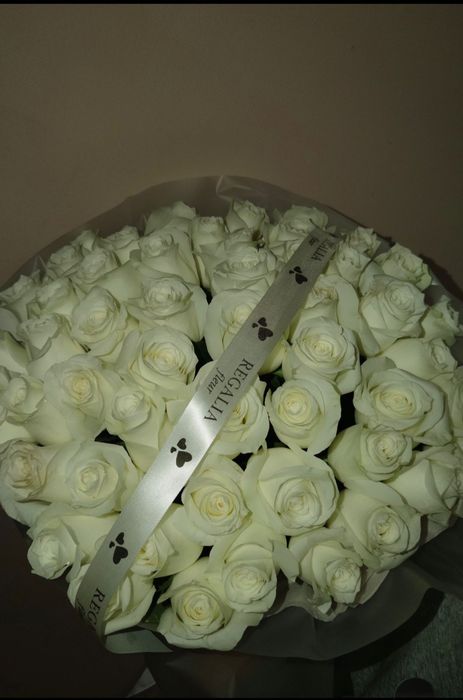 51 роза, шикарные