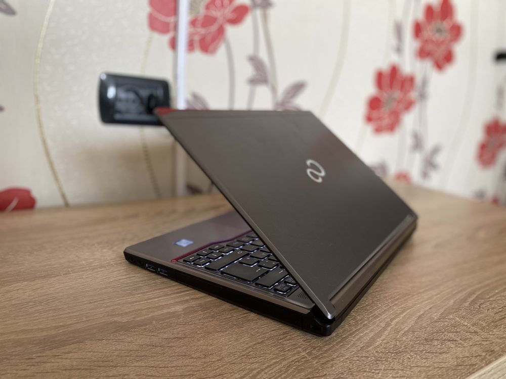 Laptop fujitsu i5