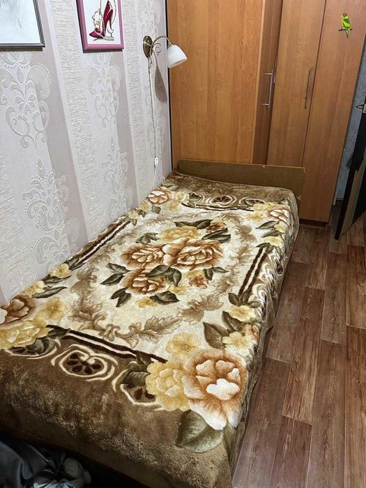 Кровать односпальная