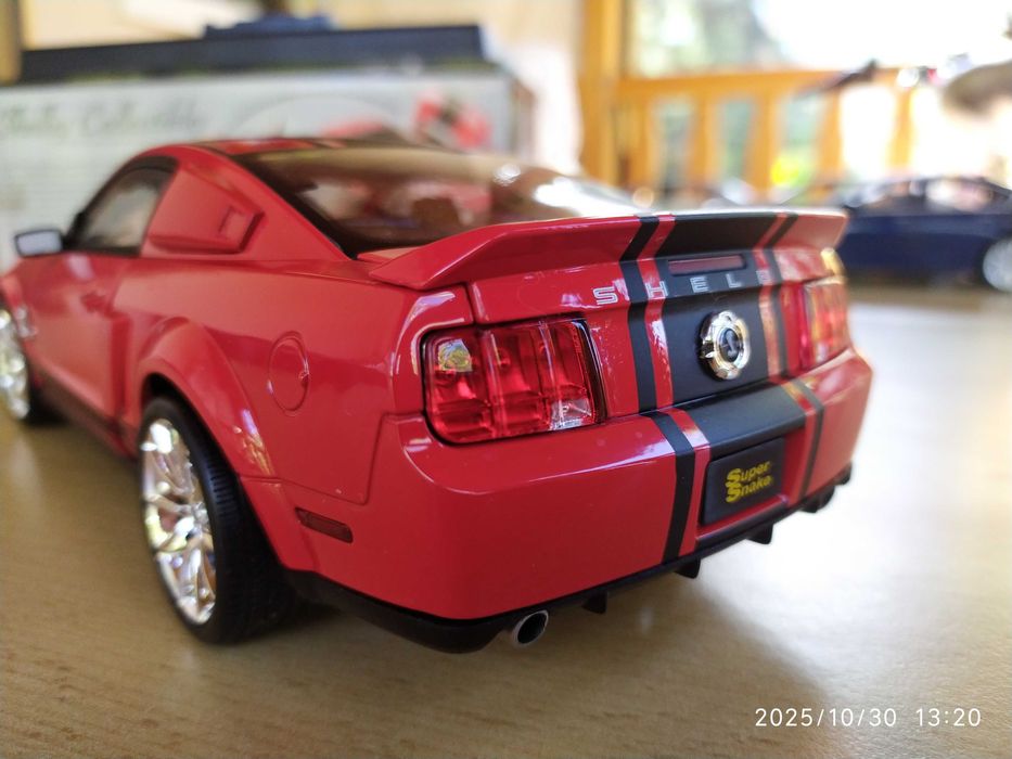 1:18 Метален модел на Ford USA - Shelby MUSTANG 427 GT500 Super Snake