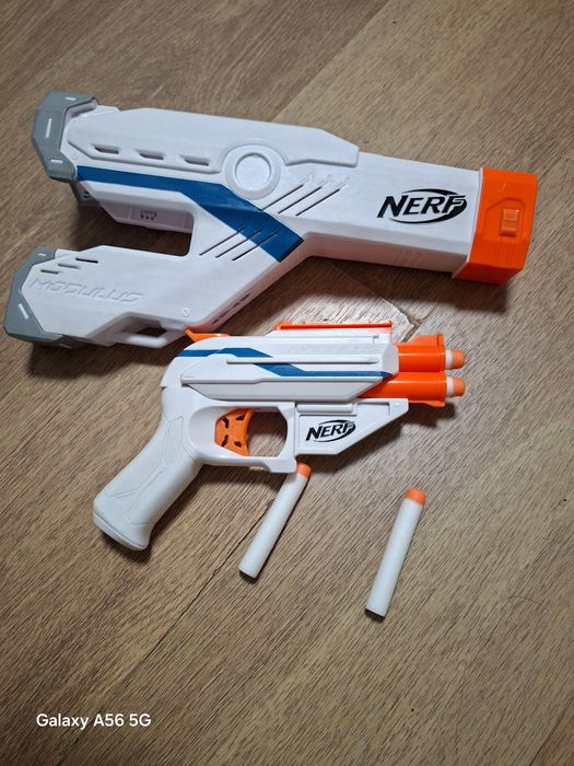 Пистолет-бластер Nerf