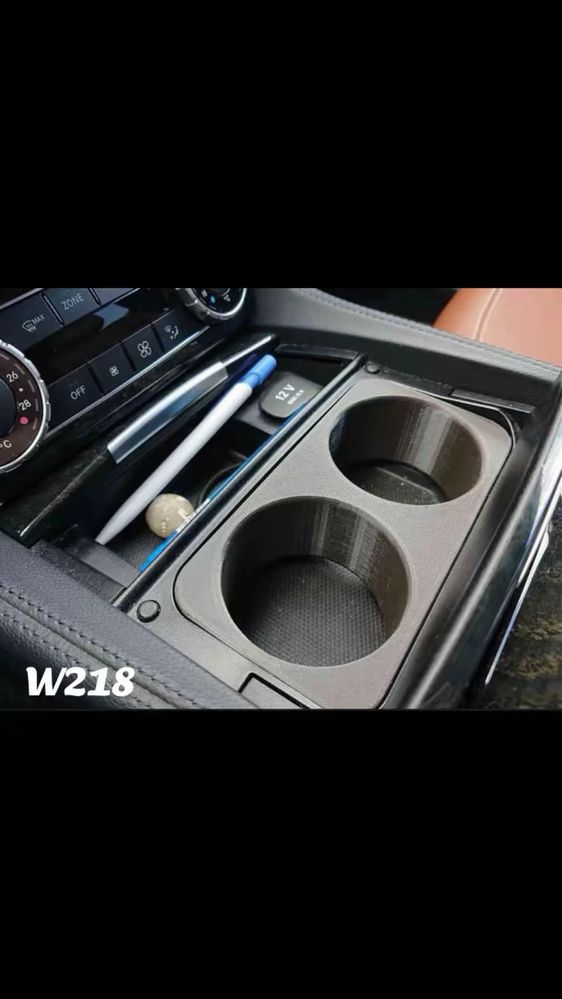 Поставка за чаши за Mercedes w203,w204,w218 и w221
