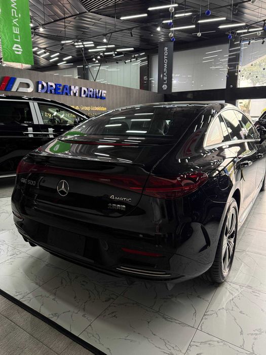 MECEDES-BENZ EQE 500 matic full electr model 2024