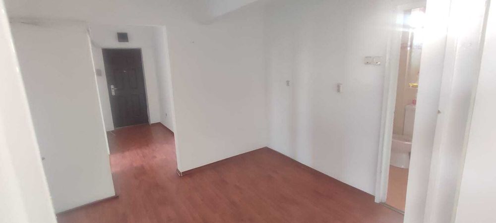 Apartament 3 camere, 69 mp, etaj 1 – Târgu Neamț
