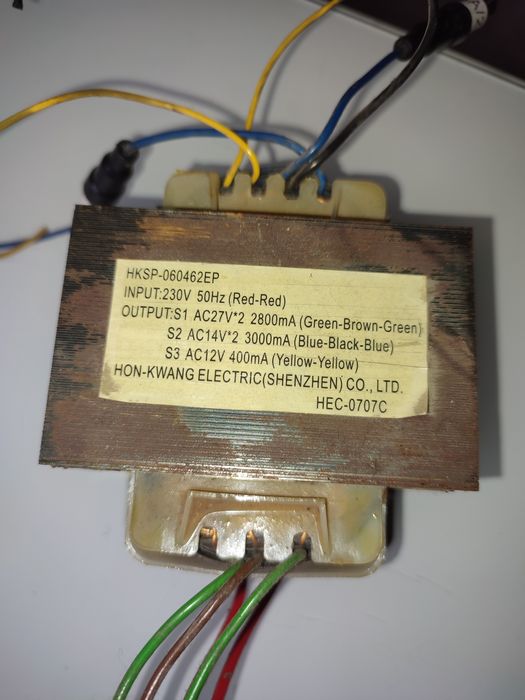 Transformator trei voltaje 27-14-12!