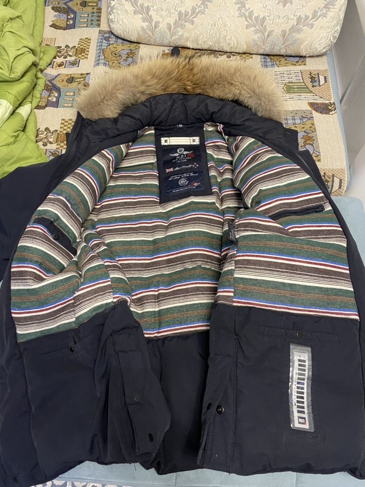Продам пуховик