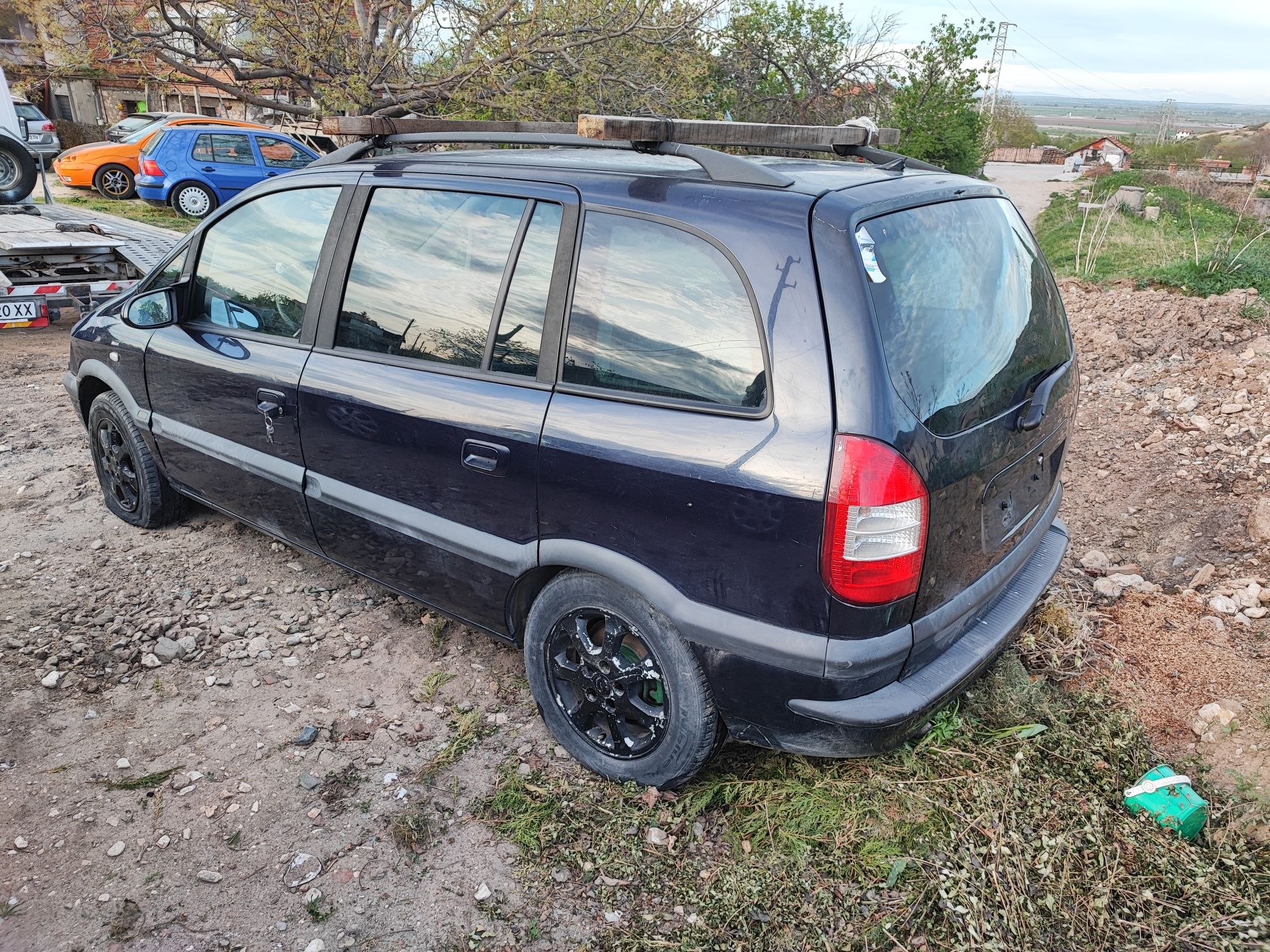 Opel Zafira 2.2 DTI НА ЧАСТИ